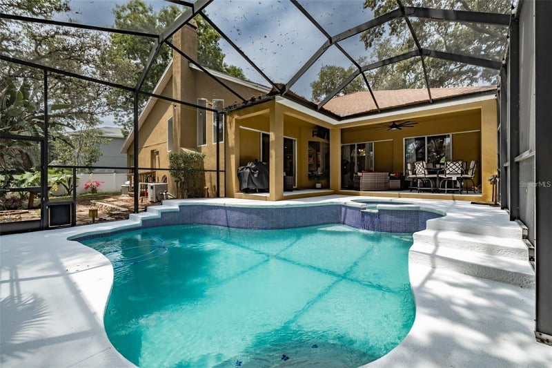 10131 Paddock Oaks Dr, Riverview, FL 33569