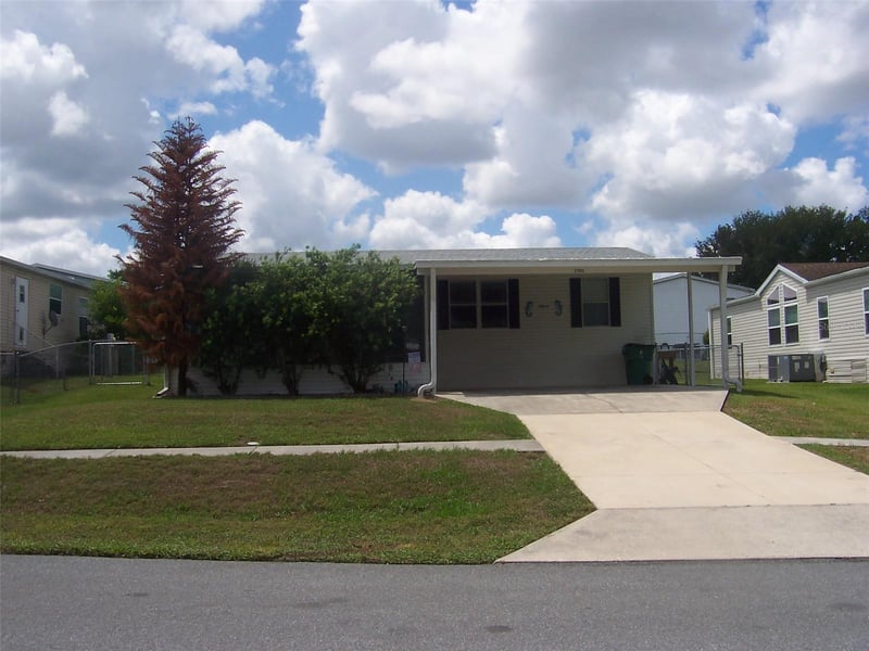 37650 Newal Ave, Zephyrhills, FL 33542