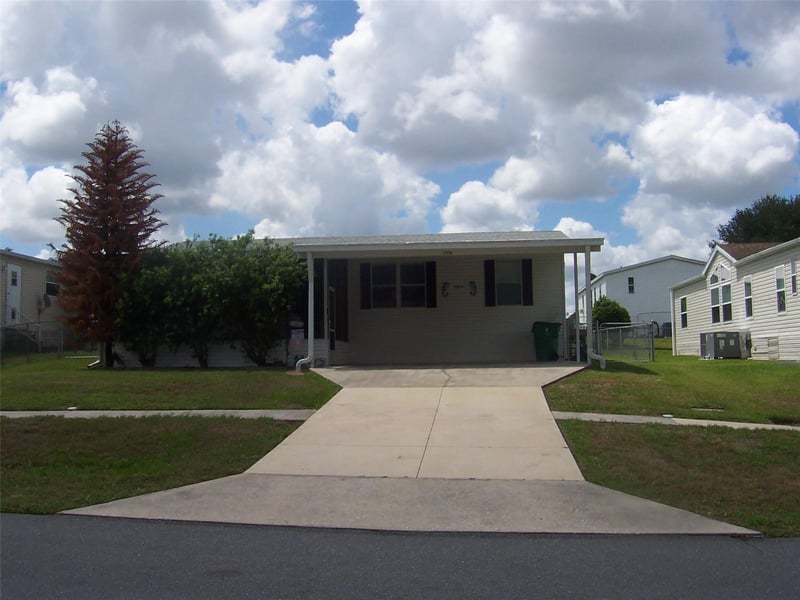 37650 Newal Ave, Zephyrhills, FL 33542