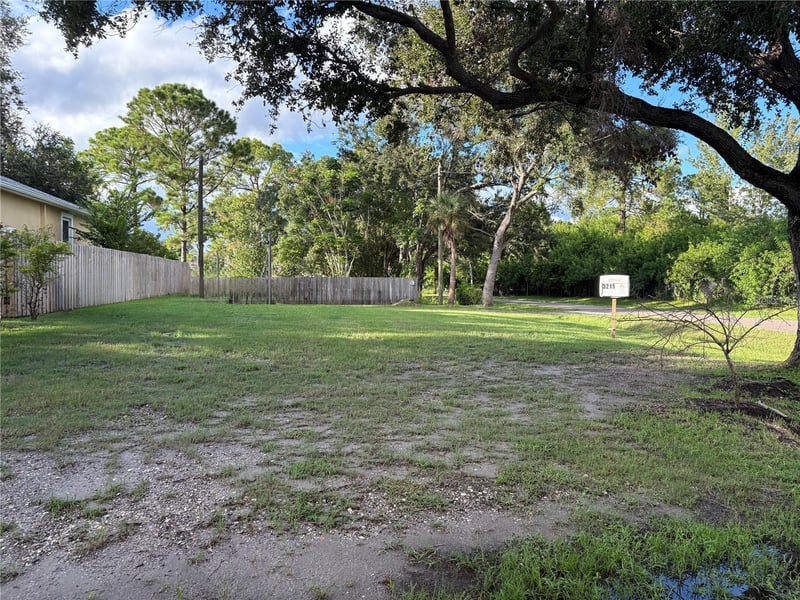 3215 Laurel Ave, Clearwater, FL 33762