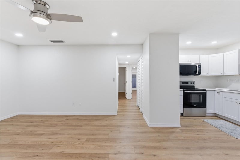 8607 May Cir, Tampa, FL 33614