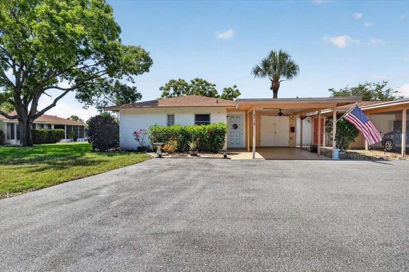 2719 51st Ave, Bradenton, FL 34207