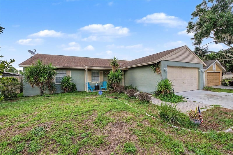 1632 Pintail Ct, Lutz, FL 33549