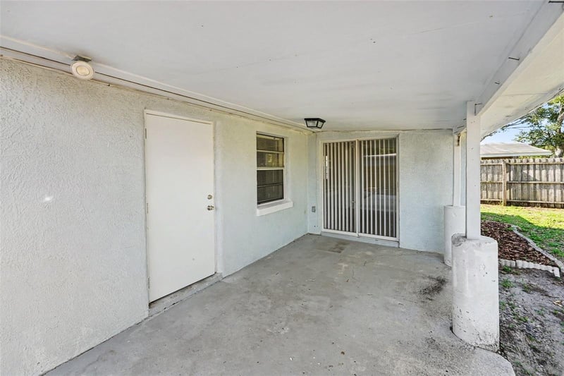 7062 47th St, Pinellas Park, FL 33781