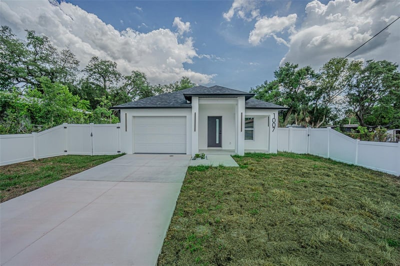 1007 Eskimo Ave, Tampa, FL 33604