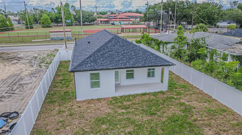 1007 Eskimo Ave, Tampa, FL 33604