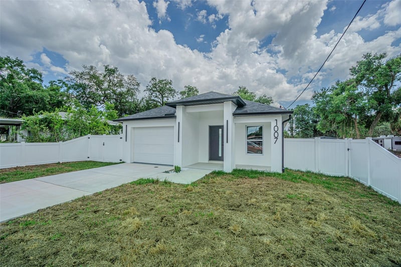 1007 Eskimo Ave, Tampa, FL 33604