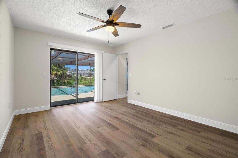 7439 Vienna Ln, Port Richey, FL 34668
