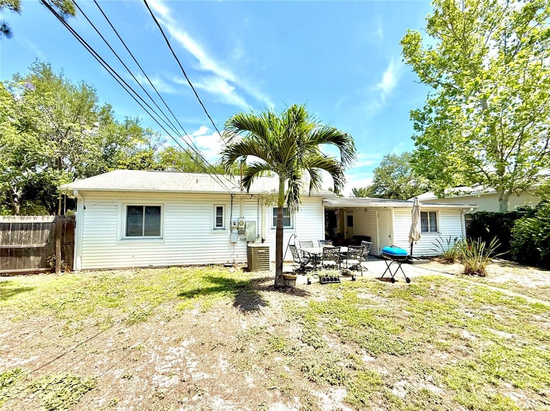 7228 6th Ave, St Petersburg, FL 33710