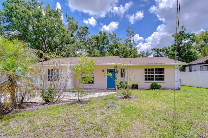 7905 Fremont Ave, Tampa, FL 33604