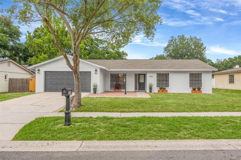 7818 Capwood Ave, Tampa, FL 33637