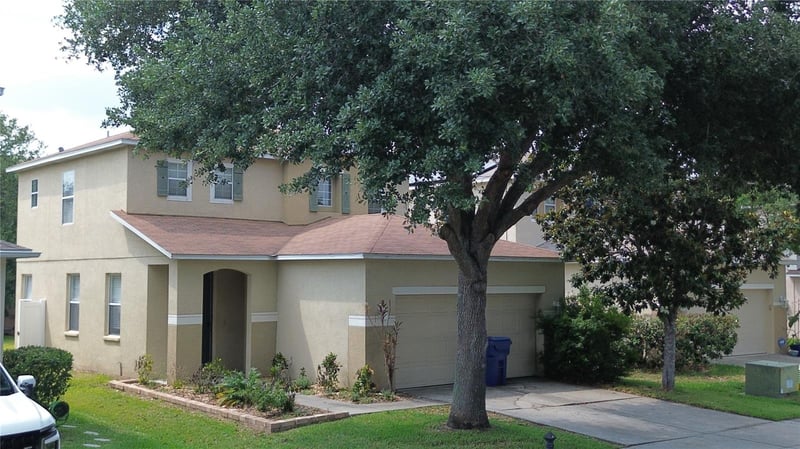 9631 Simeon Dr, Land O Lakes, FL 34638