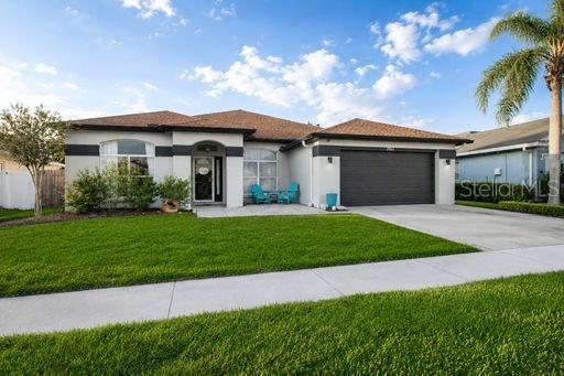 29641 Eagle Station Dr, Wesley Chapel, FL 33543