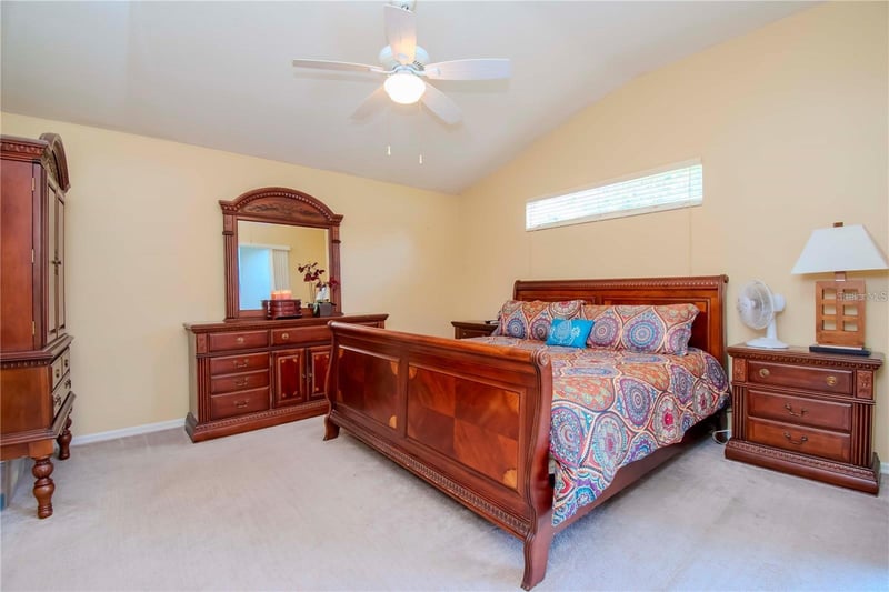 1924 Grenville Ct, Wesley Chapel, FL 33543