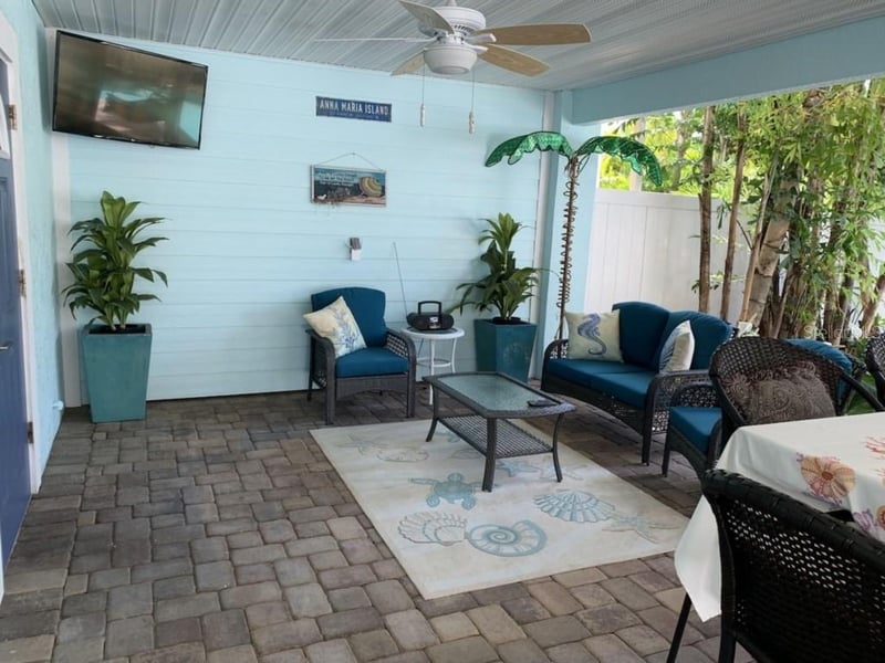 303 62nd St #A, Holmes Beach, FL 34217