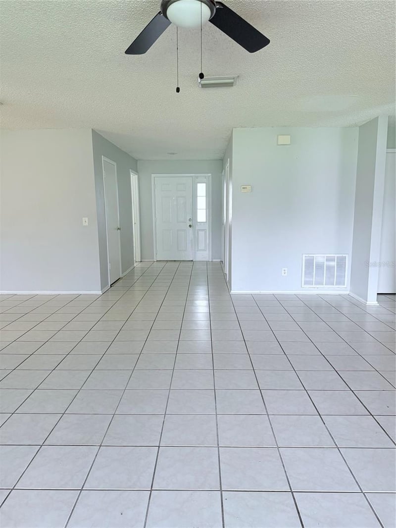 1636 Baker Rd, Lutz, FL 33559