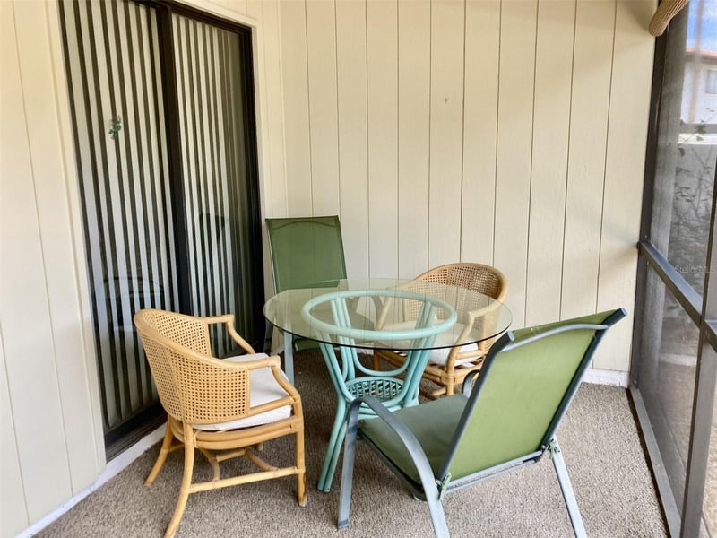 331 Barcelona Dr #331, Bradenton, FL 34210