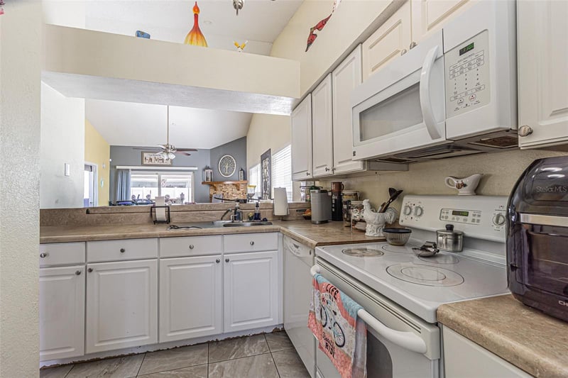 7601 Limebury Ct, Tampa, FL 33625