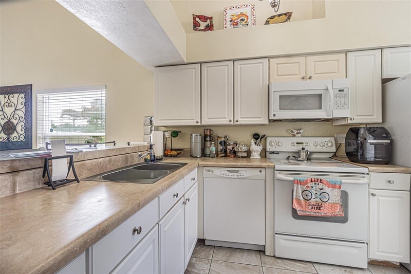 7601 Limebury Ct, Tampa, FL 33625