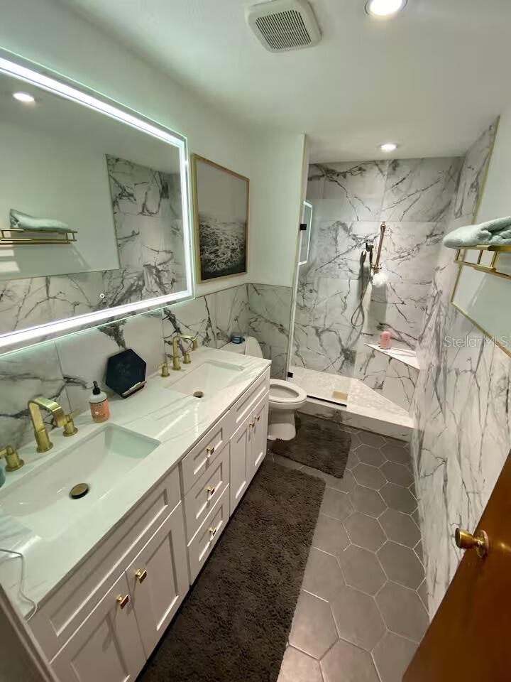6338 51st Ave, St Petersburg, FL 33709