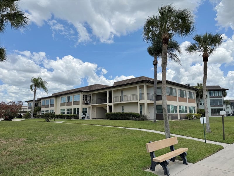 5108 Amulet Dr #205, New Port Richey, FL 34652