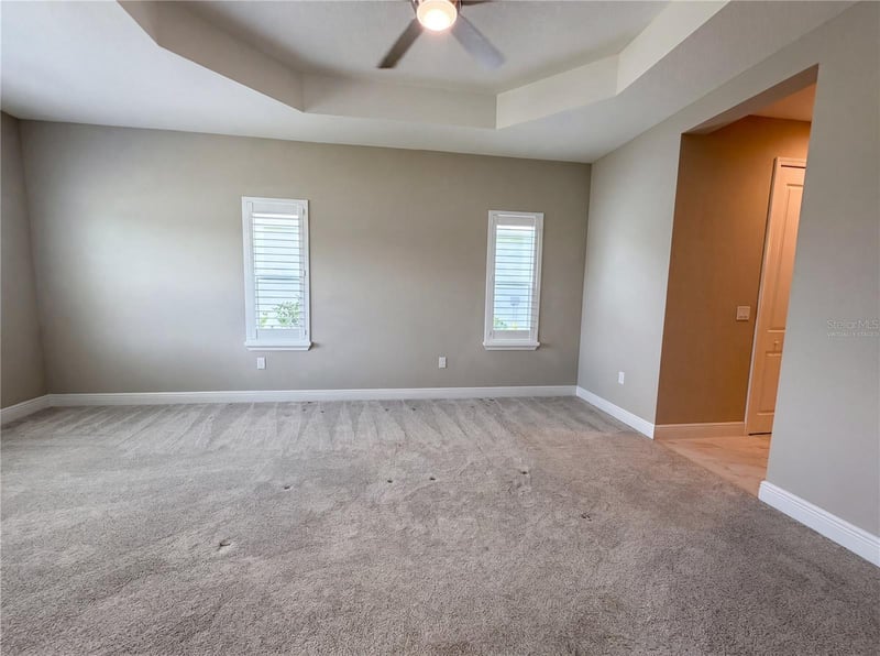 10710 Falling Leaf Ct, Parrish, FL 34219