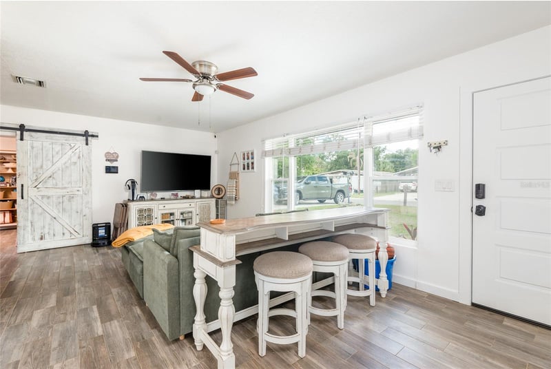503 Hedge Row Rd, Brandon, FL 33510