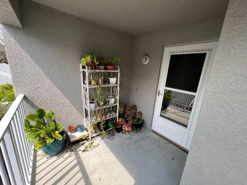 9485 Hamlin Blvd #8, Seminole, FL 33776