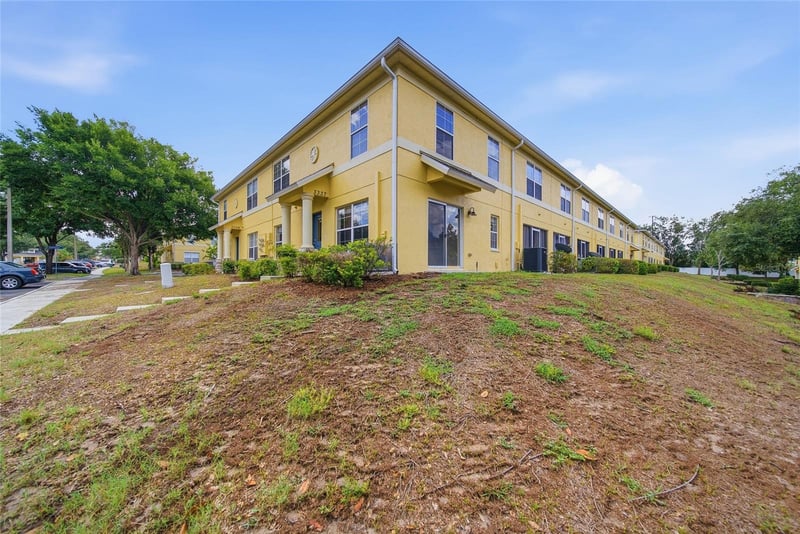 3337 Spy Tower Ct, Valrico, FL 33594