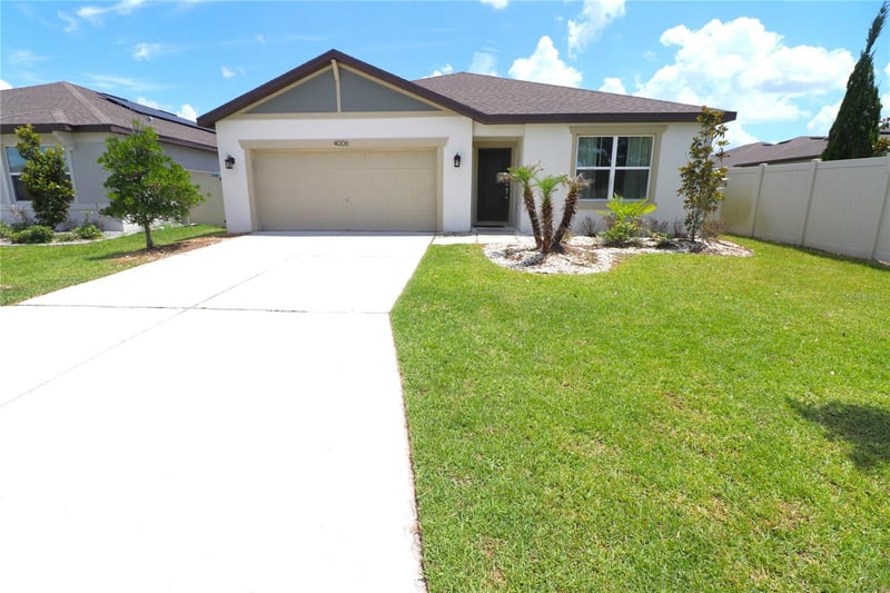 4006 Capri Coast Dr, Plant City, FL 33565