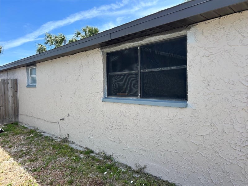 6301 Seabreeze Dr, Port Richey, FL 34668