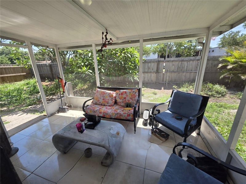 3221 138th Pl, Largo, FL 33771