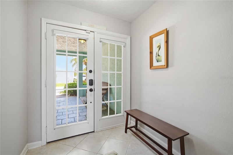 643 Garland Cir, Indian Rocks Beach, FL 33785