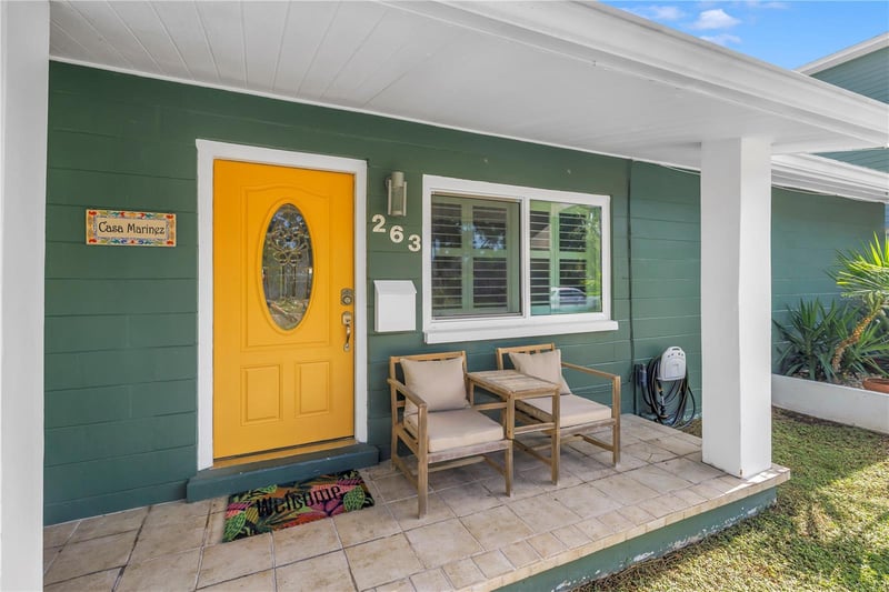 263 42nd Ave, St Petersburg, FL 33703