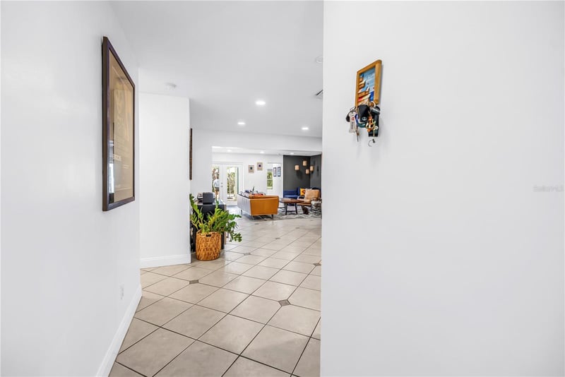 263 42nd Ave, St Petersburg, FL 33703