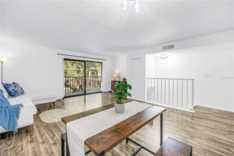 105 4th Ave #220, St Petersburg, FL 33701