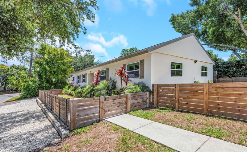 710 31st Ave, St Petersburg, FL 33704