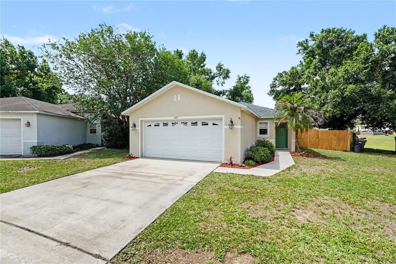 11917 Mango Groves Blvd, Seffner, FL 33584