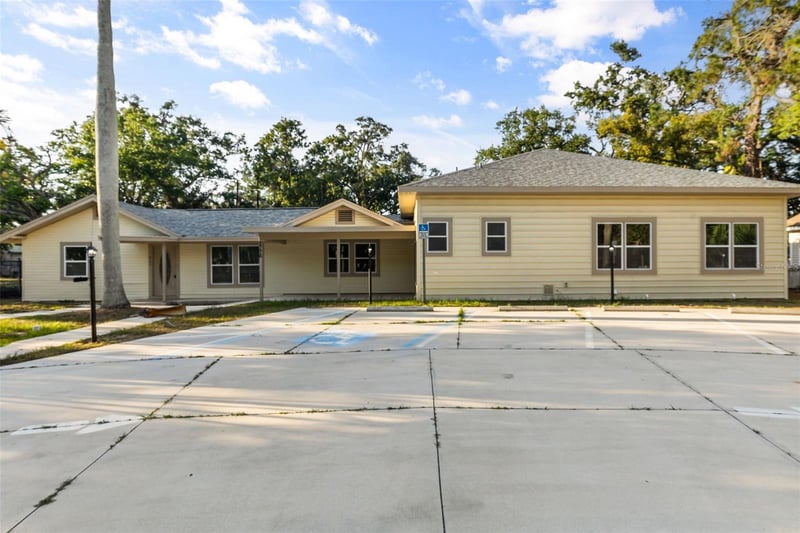 2726 6th Ave, Bradenton, FL 34205