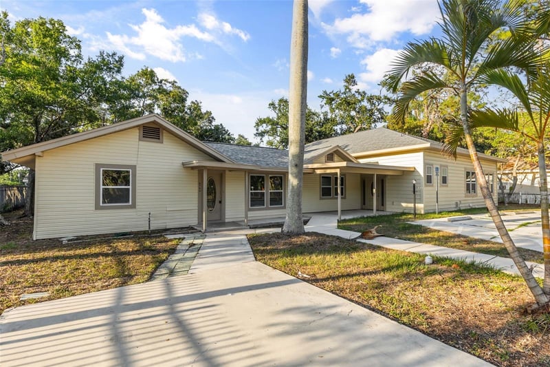 2726 6th Ave, Bradenton, FL 34205