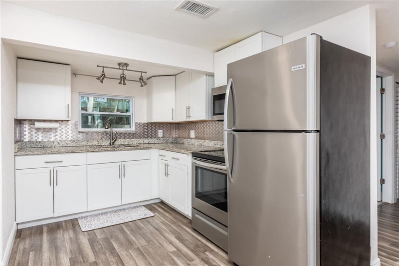 4978 71st St, St Petersburg, FL 33709