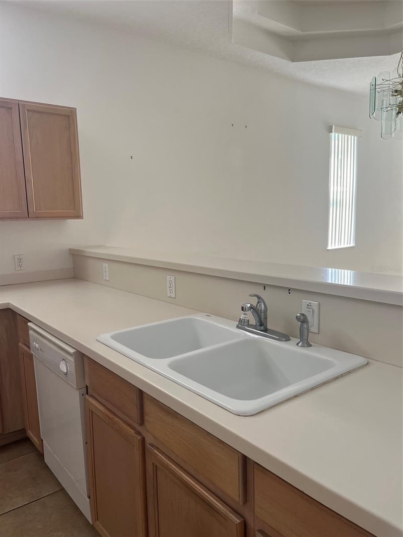 7211 Cleopatra Dr, Land O Lakes, FL 34637