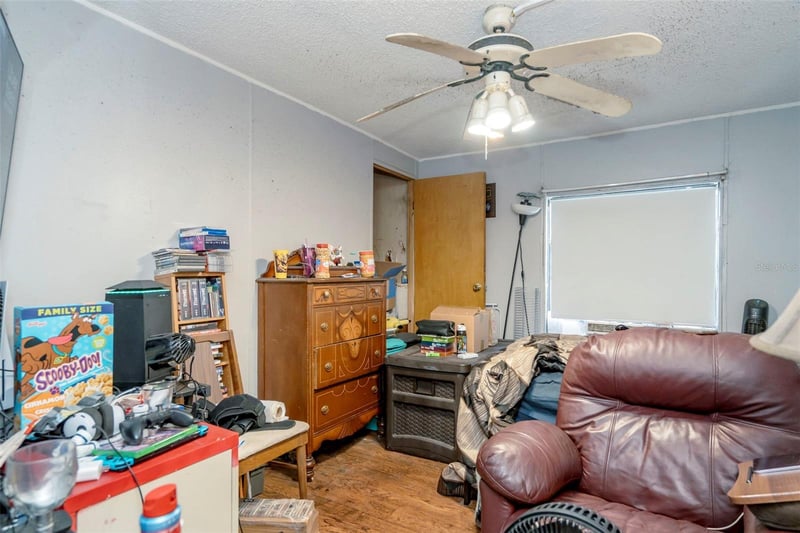35913 Valleybrook Ave, Zephyrhills, FL 33541