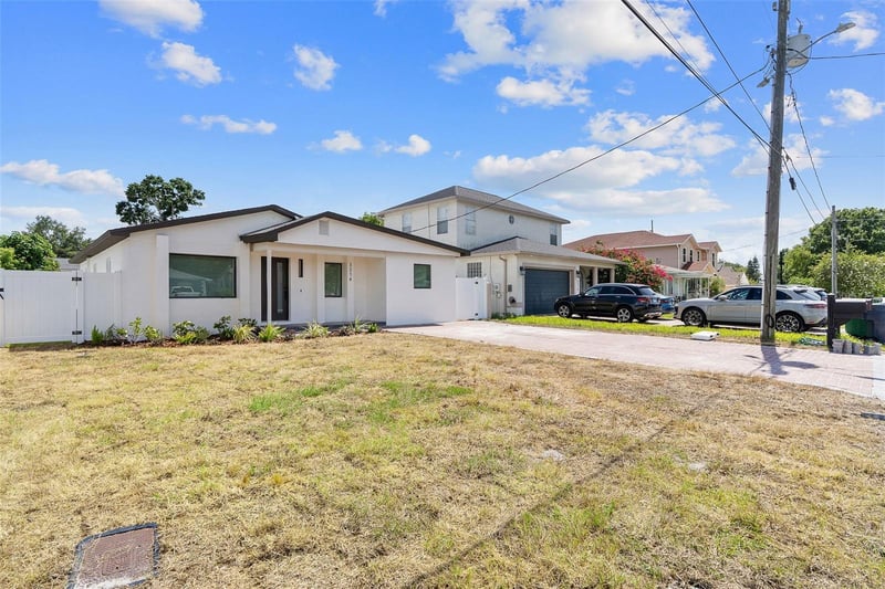 3314 Aileen St, Tampa, FL 33607