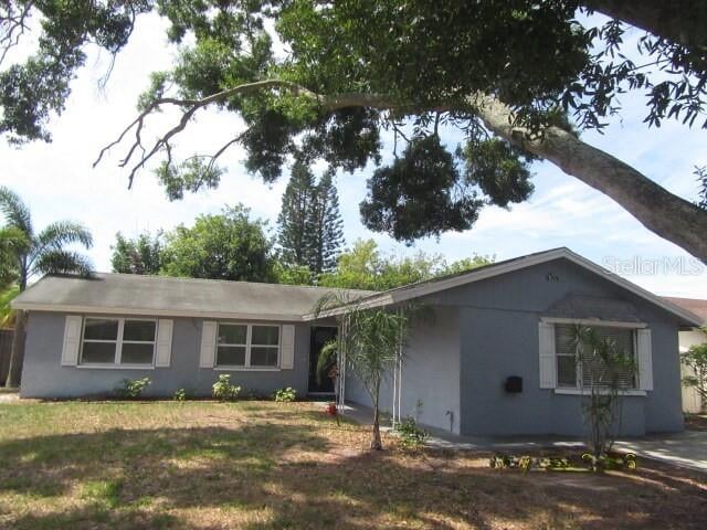 1090 16th Ave, Largo, FL 33770