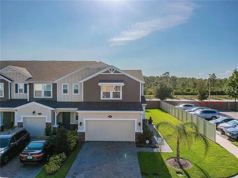 18814 Cornuta St, Lutz, FL 33558