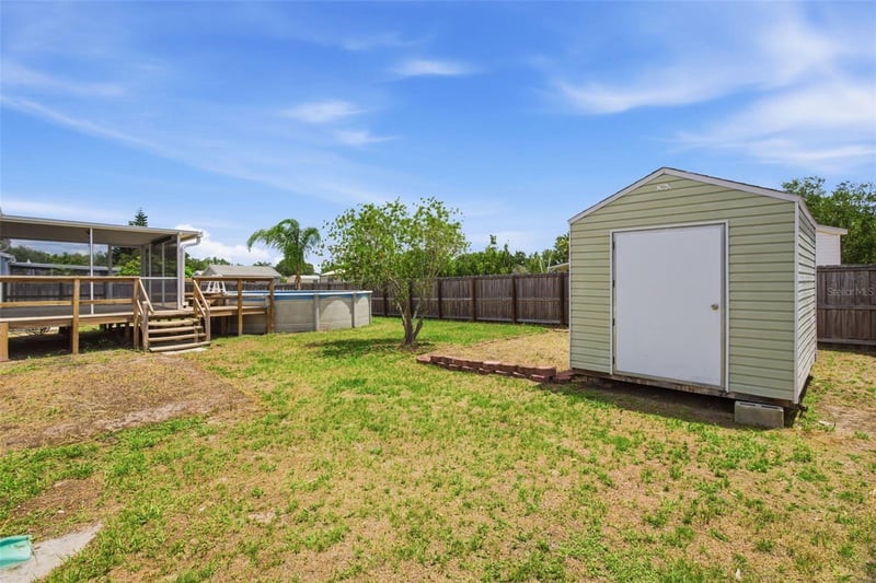 10407 Goshawk Dr, Riverview, FL 33578