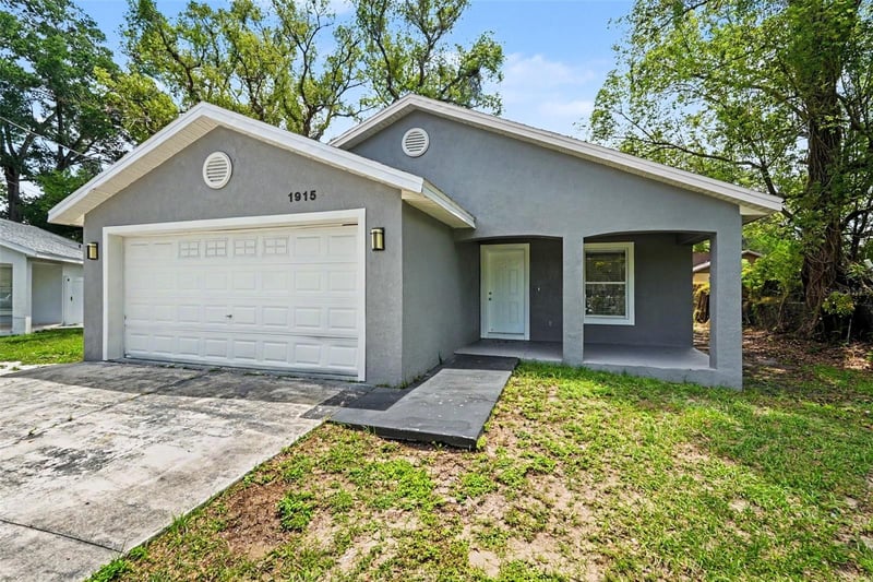 1915 Mcberry St, Tampa, FL 33610
