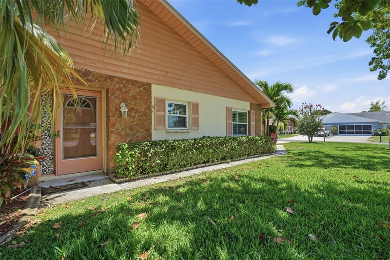 3251 Mcmath Dr, Palm Harbor, FL 34684