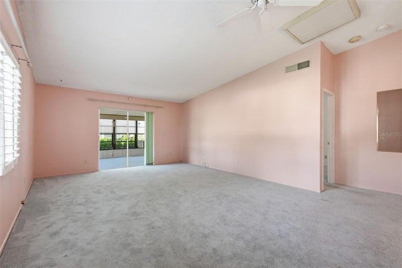 3251 Mcmath Dr, Palm Harbor, FL 34684
